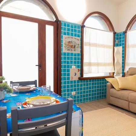 شقة La Vecchia Ancora Casa Càbras